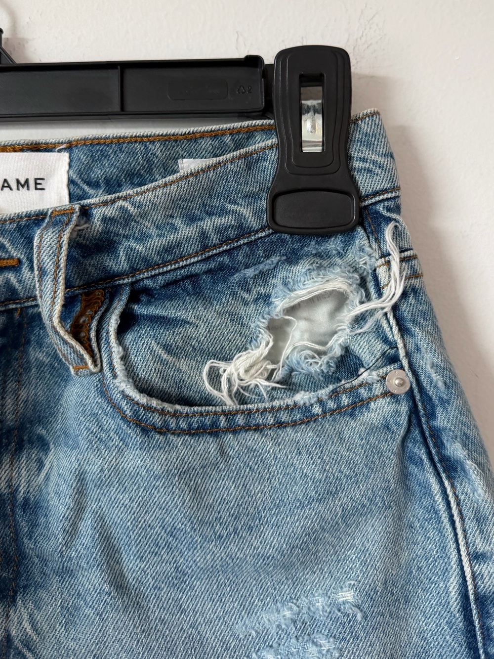 Frame Denim Le Jane Straight Leg in Weston Rips - Picture 4 of 8